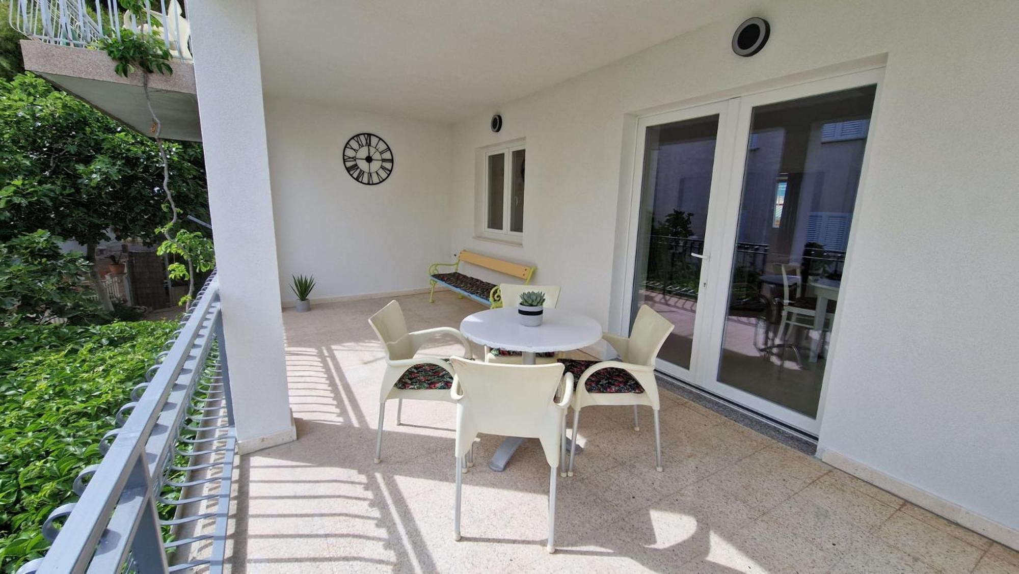 Apartments Mediteraneo Zaboric Exterior photo